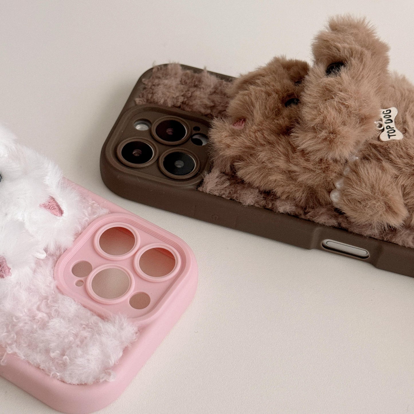 Luxlany Two-color Plush Three-dimensional Puppy + Fur Ball Bracelet Mobile Phone Case for Iphone.